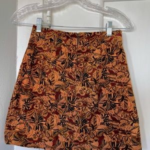 Zara XS courduroy skirt with pockets